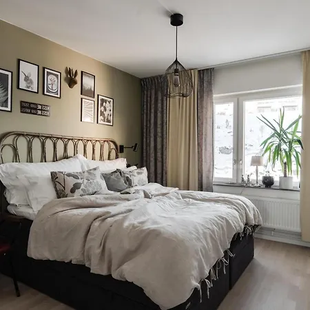 Cassa Gabriella In Kruen-klais Mit Einer Wunderschoenen Aussicht